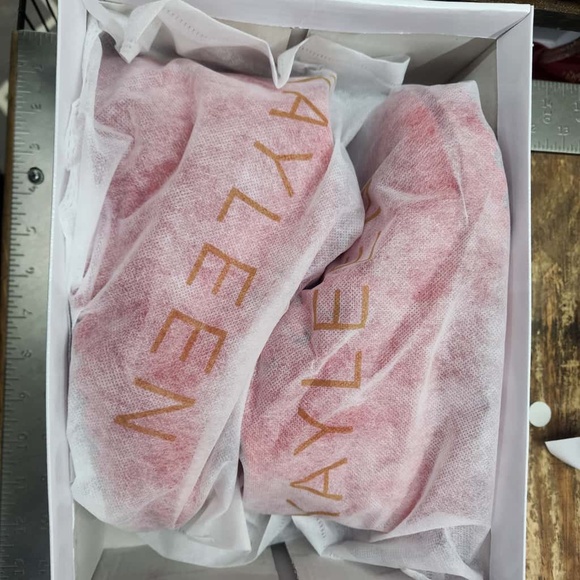 Kayleen By Los Angeles Red Winter Sneaker Bootie - Picture 11 of 11